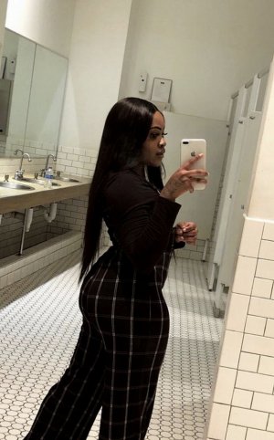 Thivya outcall escort in Channelview